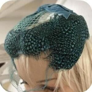 1950’s Vintage Teal Turquoise Peacock Velvet Feather Net Hat Headpiece with Veil